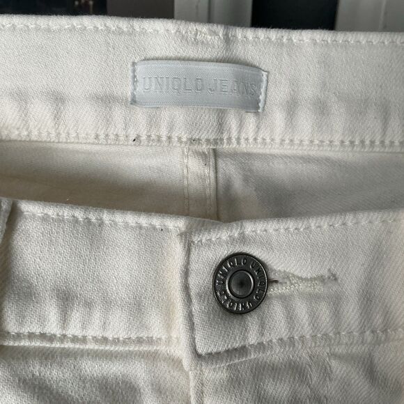 NEW Uniqlo Ivory Cream Jeans Distressed Women’s Size 30x27 - Picture 4 of 5